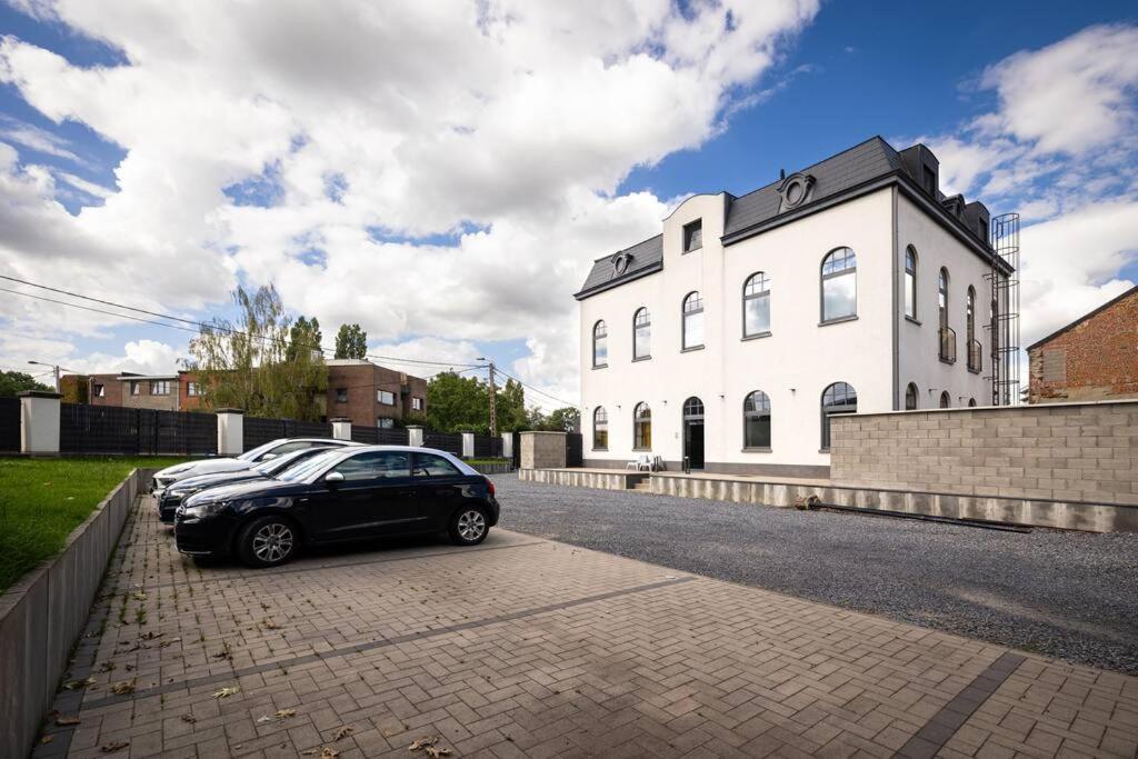 Bed & Breakfast White Castle - Airport Charleroi